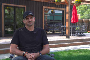 Larry Aschebrook a solas con Pololine